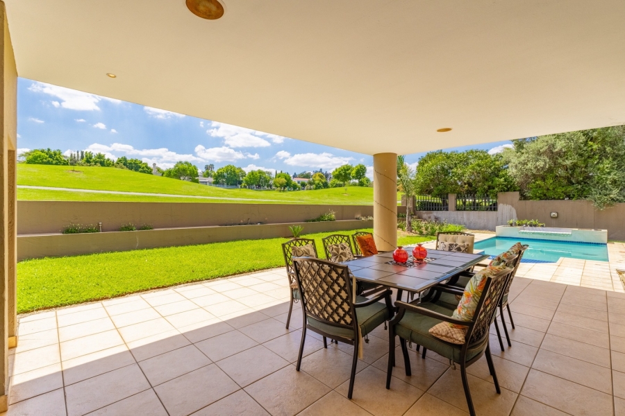 5 Bedroom Property for Sale in Dainfern Golf Estate Gauteng