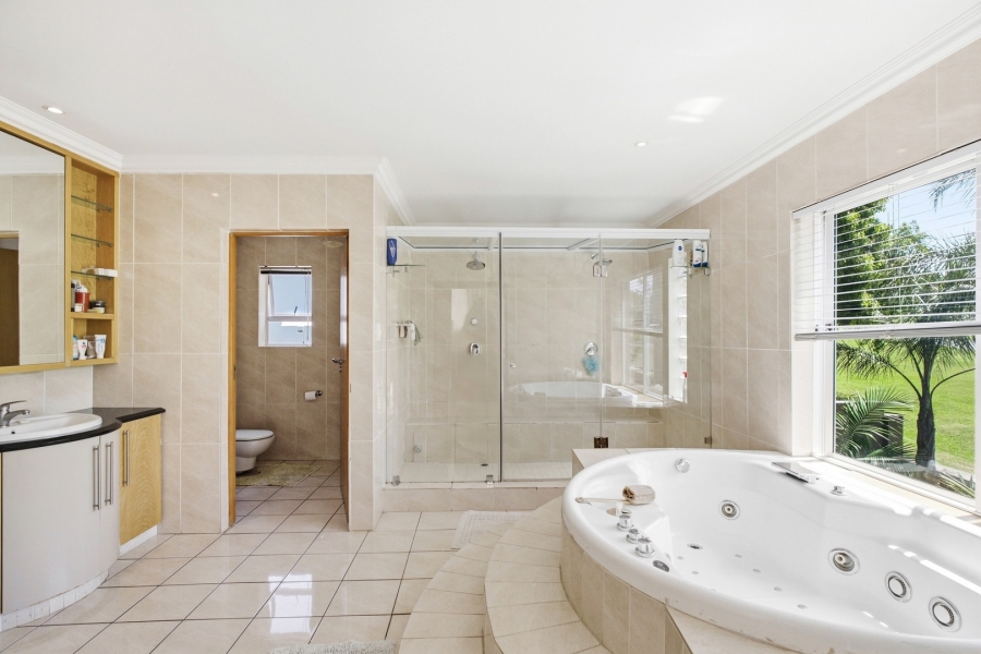 5 Bedroom Property for Sale in Dainfern Golf Estate Gauteng
