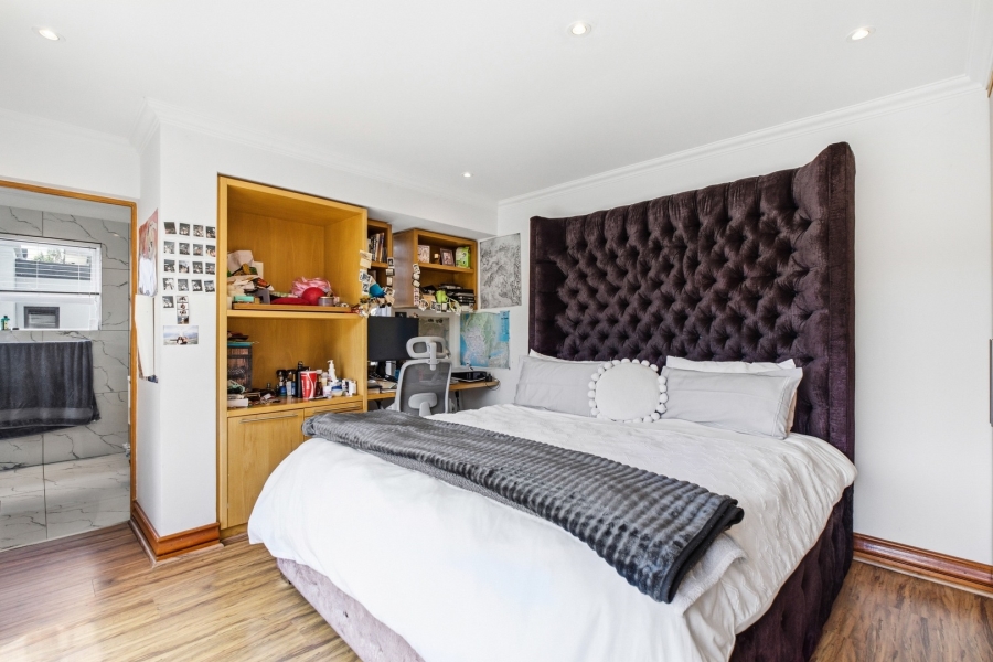 5 Bedroom Property for Sale in Dainfern Golf Estate Gauteng