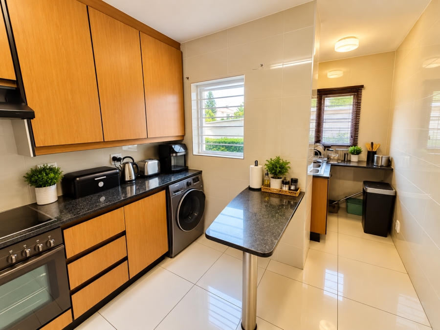To Let 3 Bedroom Property for Rent in Sandown Gauteng