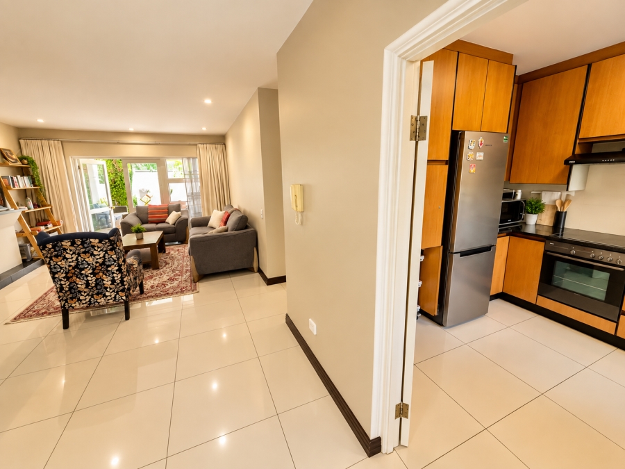 To Let 3 Bedroom Property for Rent in Sandown Gauteng