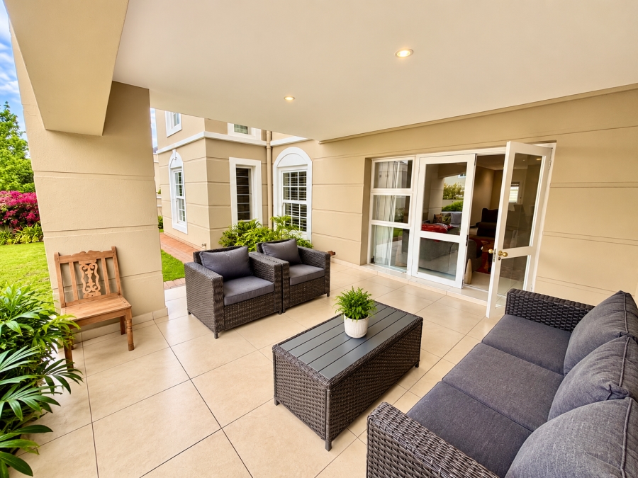 To Let 3 Bedroom Property for Rent in Sandown Gauteng
