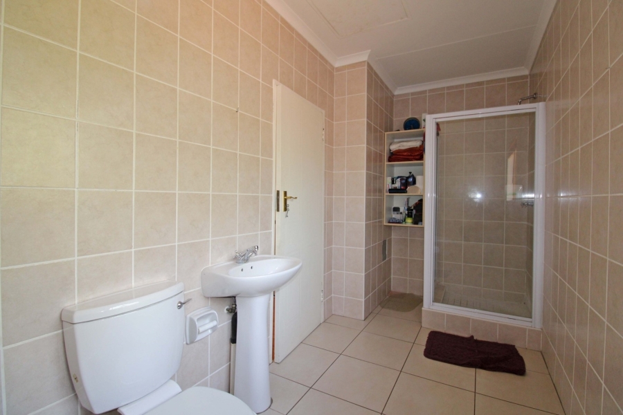 To Let 2 Bedroom Property for Rent in Edenburg Gauteng
