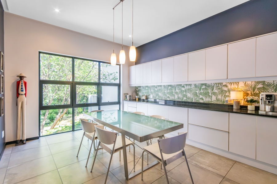 3 Bedroom Property for Sale in Chartwell Gauteng