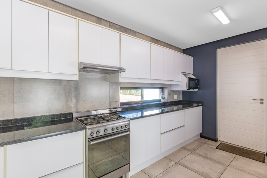3 Bedroom Property for Sale in Chartwell Gauteng