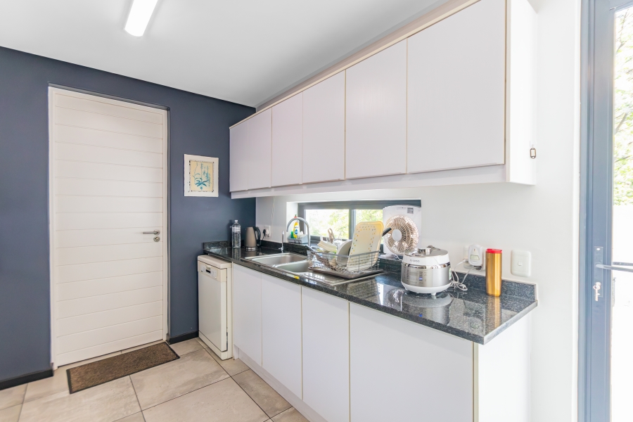 3 Bedroom Property for Sale in Chartwell Gauteng