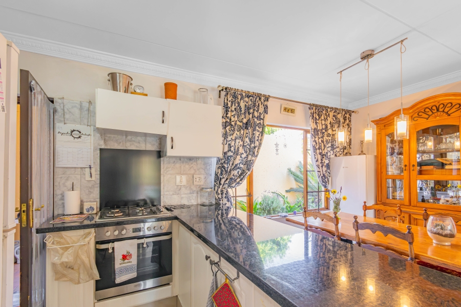 3 Bedroom Property for Sale in Lonehill Gauteng