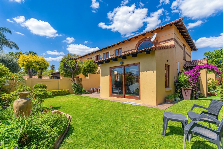 3 Bedroom Property for Sale in Lonehill Gauteng