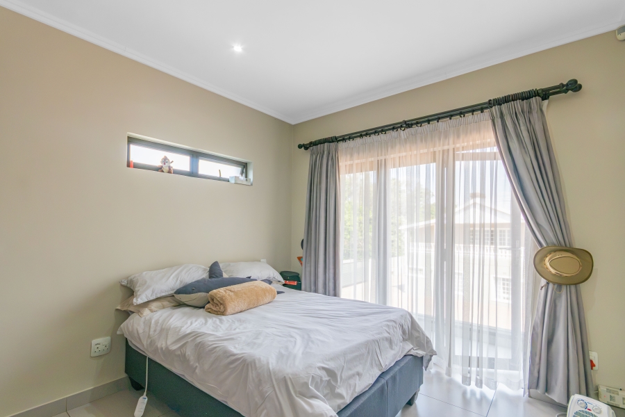 3 Bedroom Property for Sale in Bryanston Gauteng