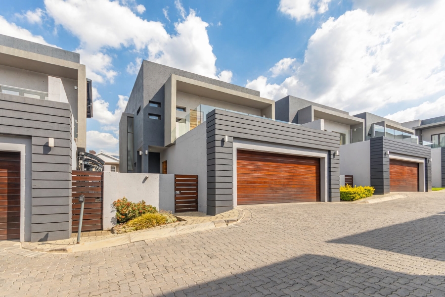 3 Bedroom Property for Sale in Bryanston Gauteng