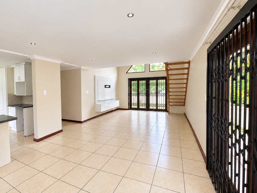 To Let 3 Bedroom Property for Rent in Broadacres Gauteng