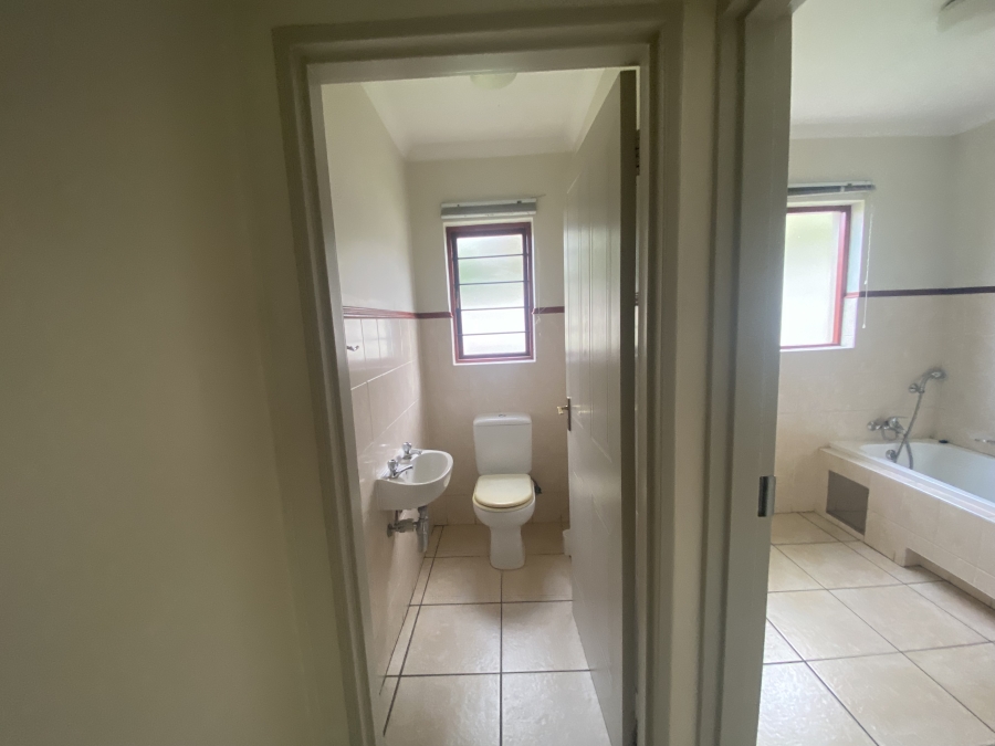 To Let 3 Bedroom Property for Rent in Broadacres Gauteng