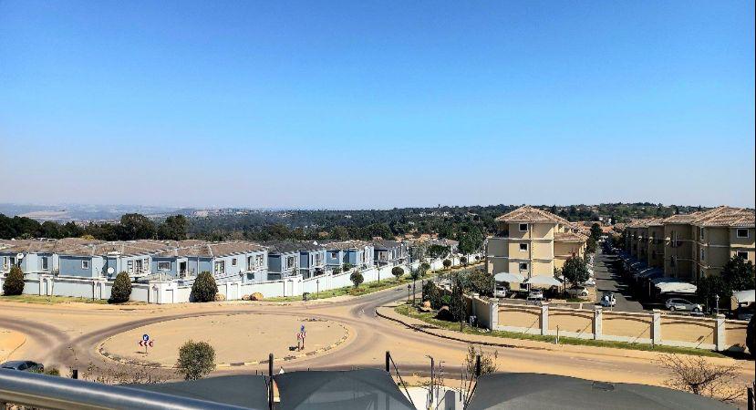 1 Bedroom Property for Sale in Carlswald Gauteng