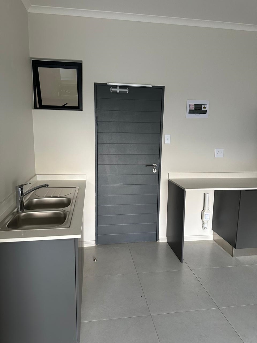 2 Bedroom Property for Sale in Carlswald Gauteng