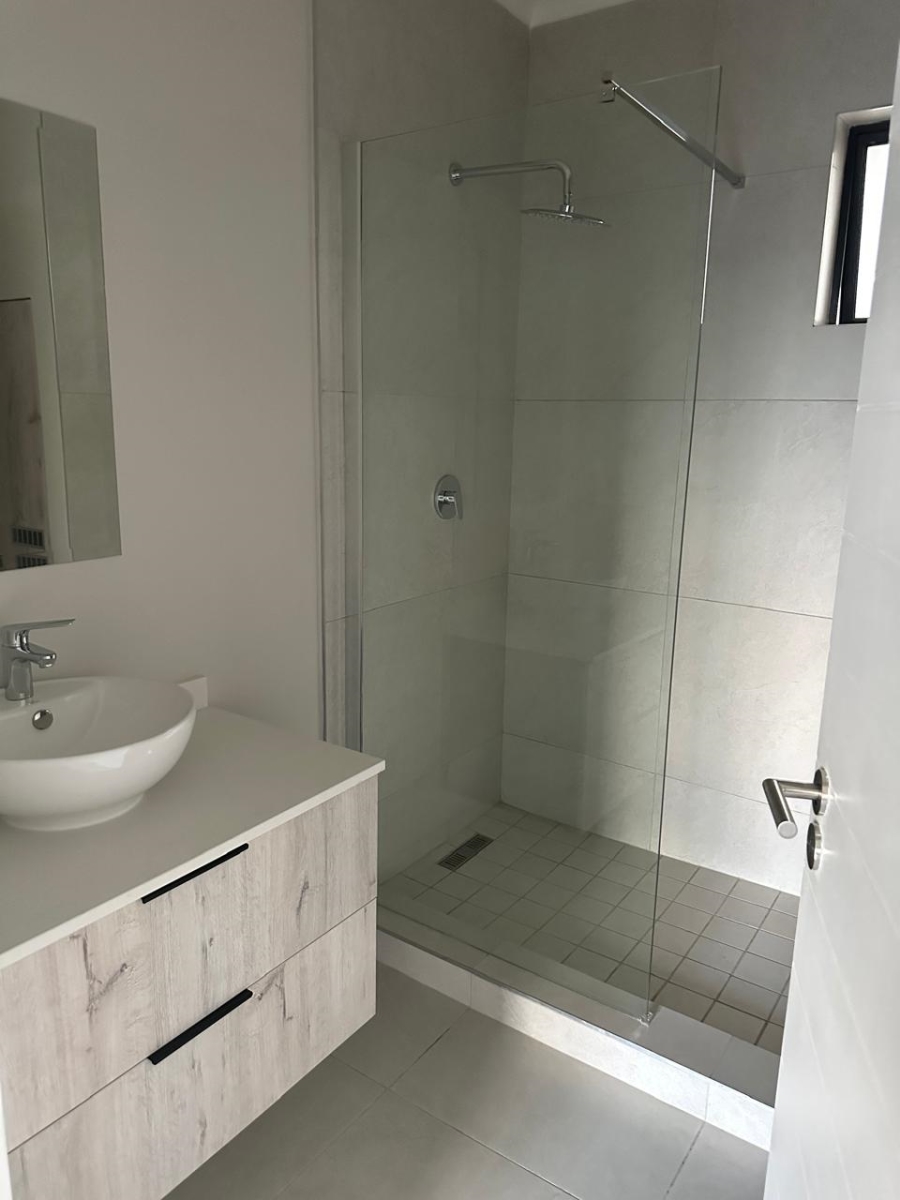2 Bedroom Property for Sale in Carlswald Gauteng