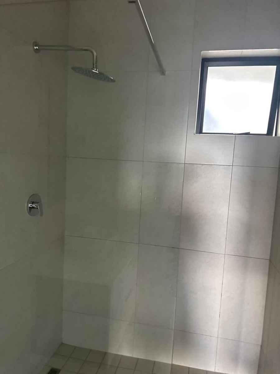 2 Bedroom Property for Sale in Carlswald Gauteng