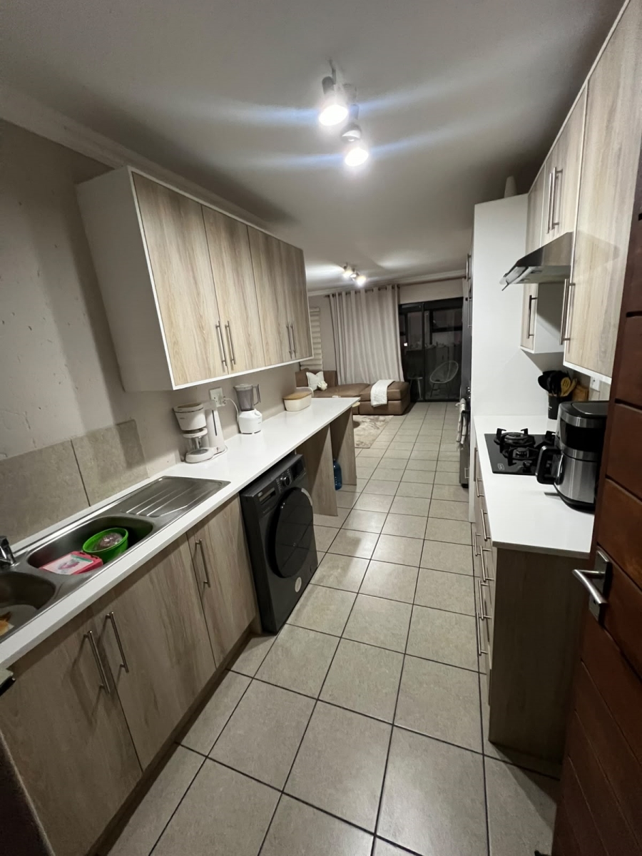 To Let 2 Bedroom Property for Rent in Terenure Gauteng