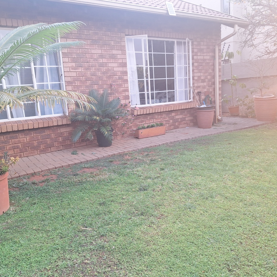 3 Bedroom Property for Sale in Magalieskruin Gauteng
