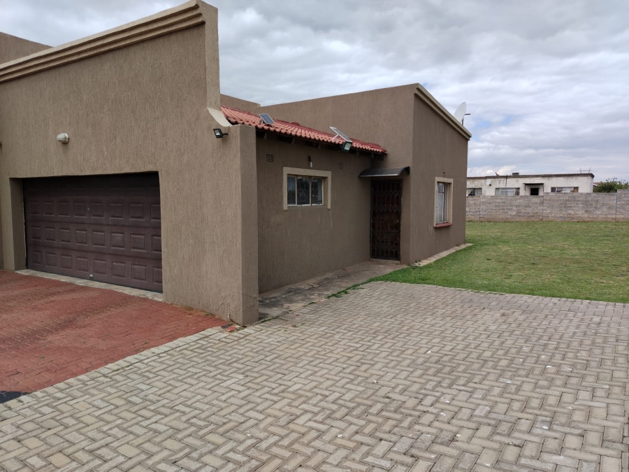 4 Bedroom Property for Sale in Daleside Gauteng