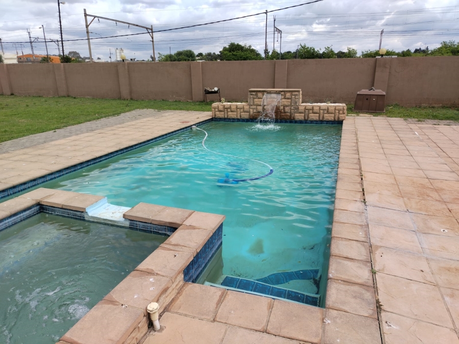 4 Bedroom Property for Sale in Daleside Gauteng