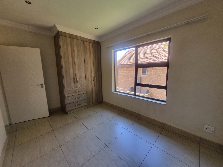 To Let 3 Bedroom Property for Rent in Equestria Gauteng
