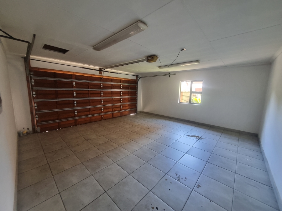 To Let 3 Bedroom Property for Rent in Equestria Gauteng