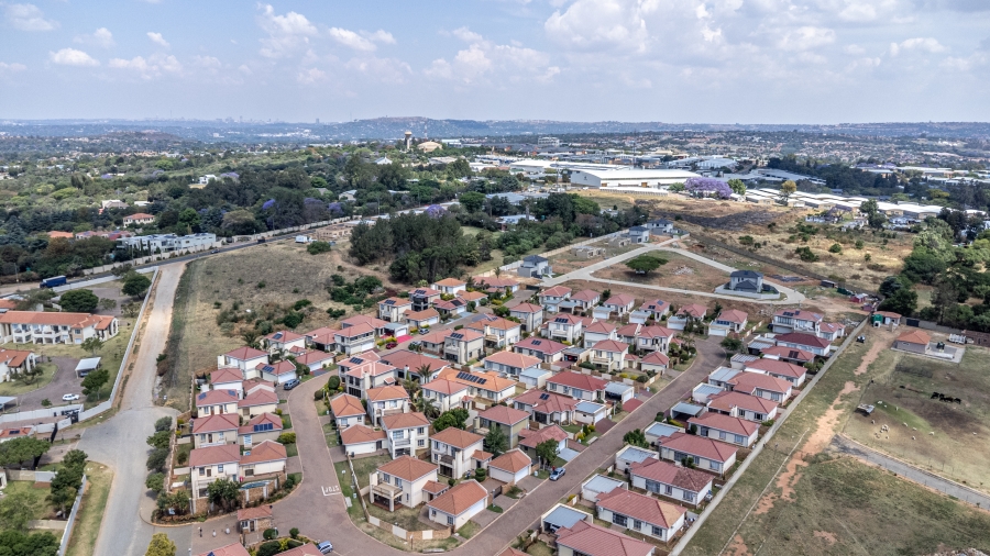 4 Bedroom Property for Sale in Zandspruit Gauteng