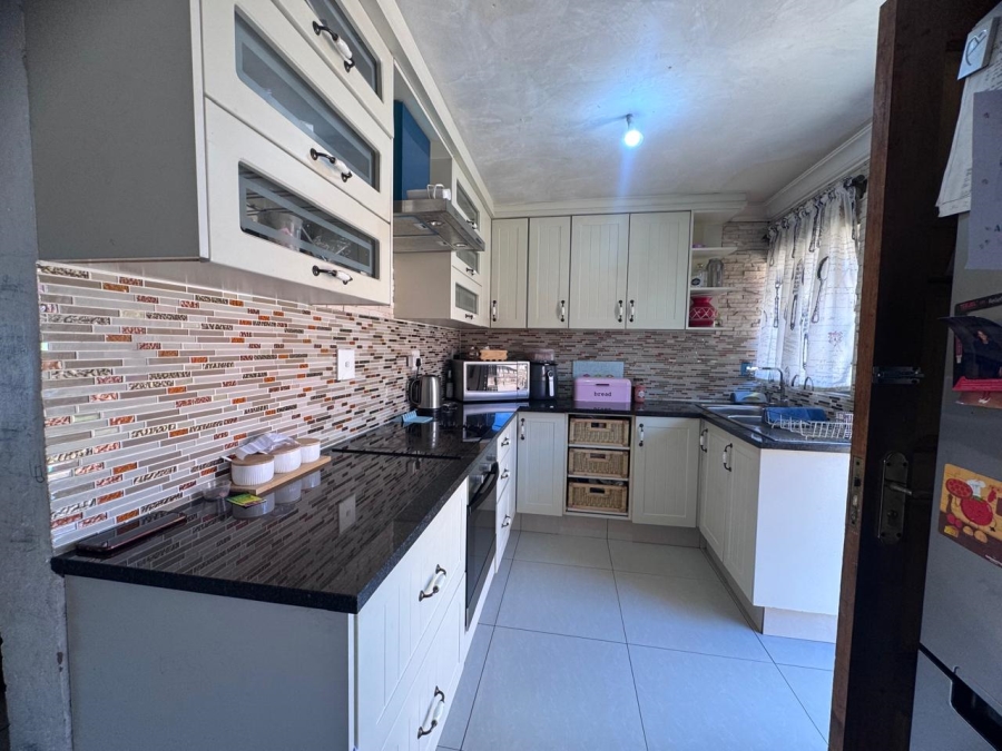 3 Bedroom Property for Sale in Vosloorus Ext 10 Gauteng