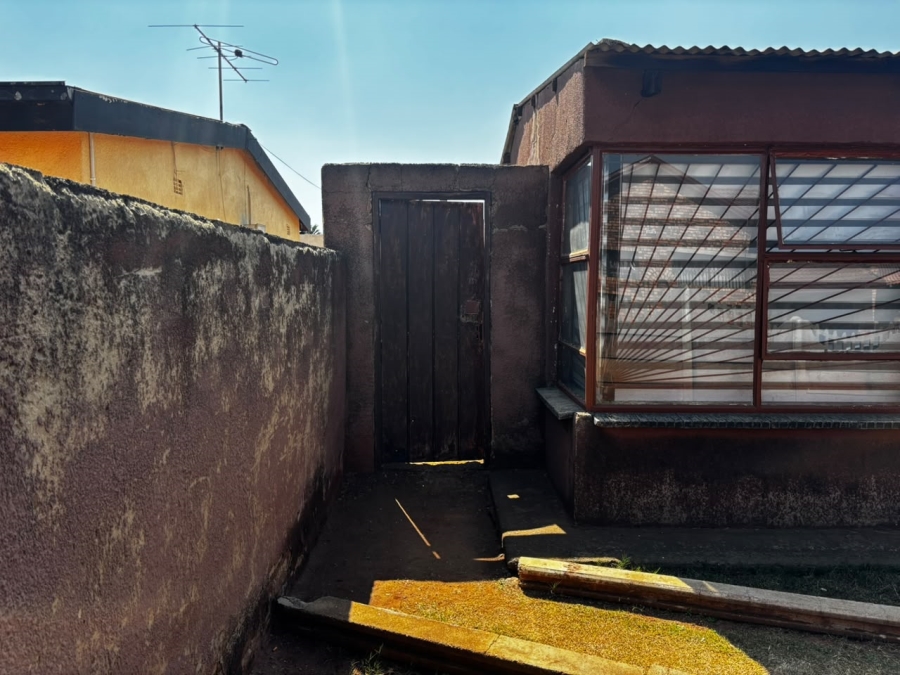 1 Bedroom Property for Sale in Mabuya Park Gauteng
