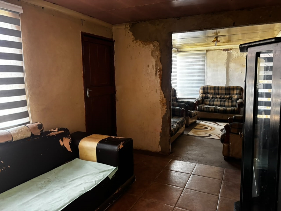 1 Bedroom Property for Sale in Mabuya Park Gauteng