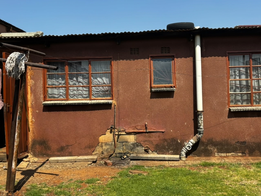 1 Bedroom Property for Sale in Mabuya Park Gauteng
