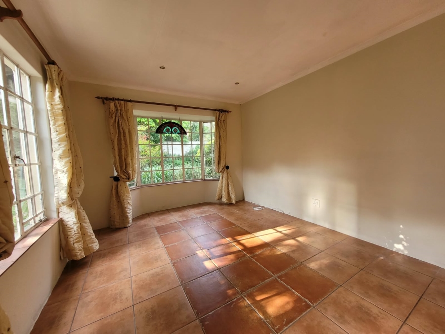 To Let 2 Bedroom Property for Rent in Bromhof Gauteng