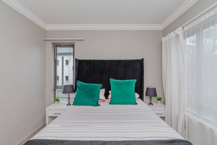2 Bedroom Property for Sale in Broadacres Gauteng