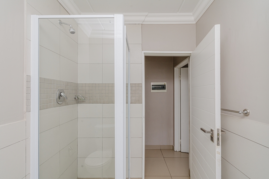 2 Bedroom Property for Sale in Broadacres Gauteng