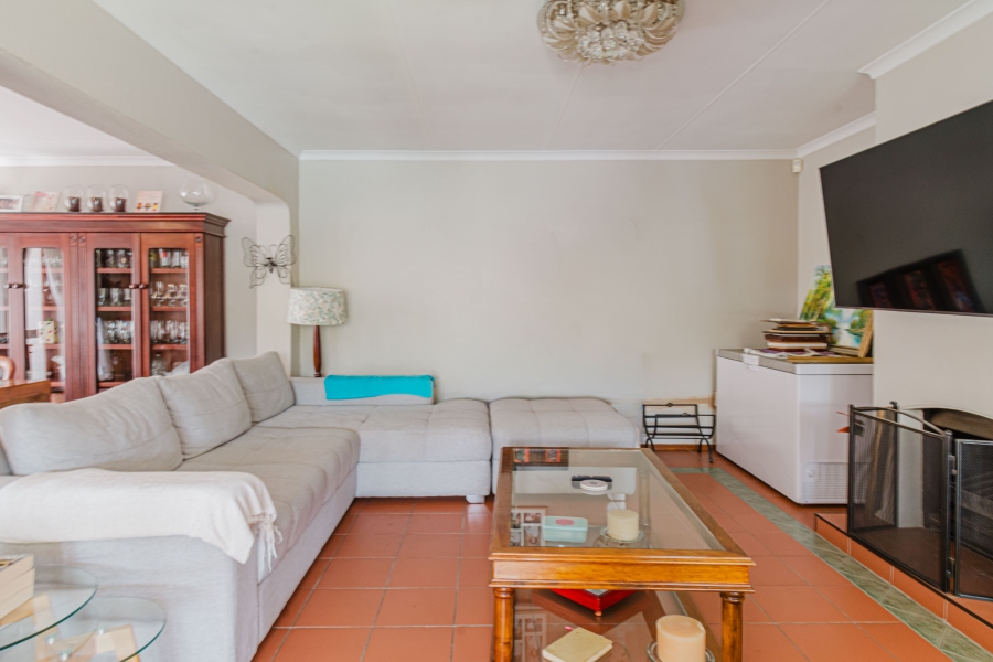 To Let 4 Bedroom Property for Rent in Fourways Gauteng