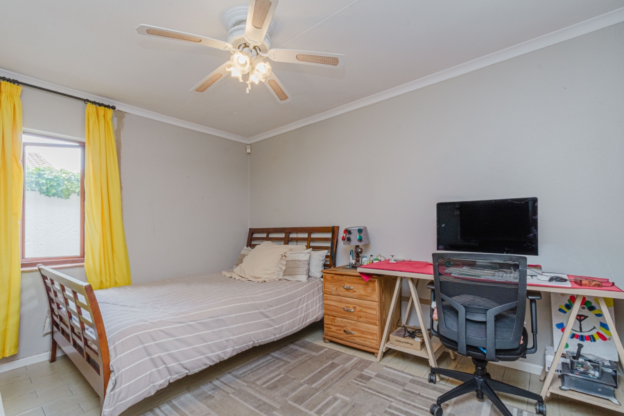 To Let 4 Bedroom Property for Rent in Fourways Gauteng