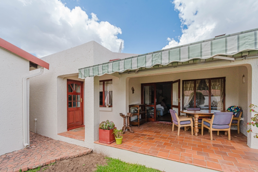 To Let 4 Bedroom Property for Rent in Fourways Gauteng