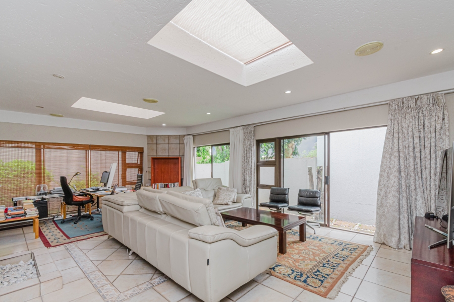 3 Bedroom Property for Sale in Lonehill Gauteng