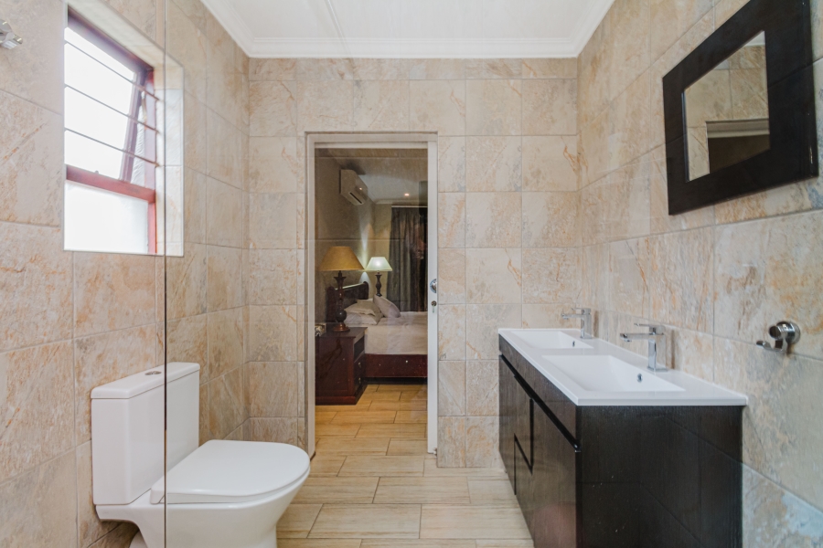 3 Bedroom Property for Sale in Lonehill Gauteng