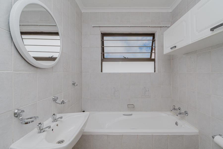 3 Bedroom Property for Sale in Lonehill Gauteng