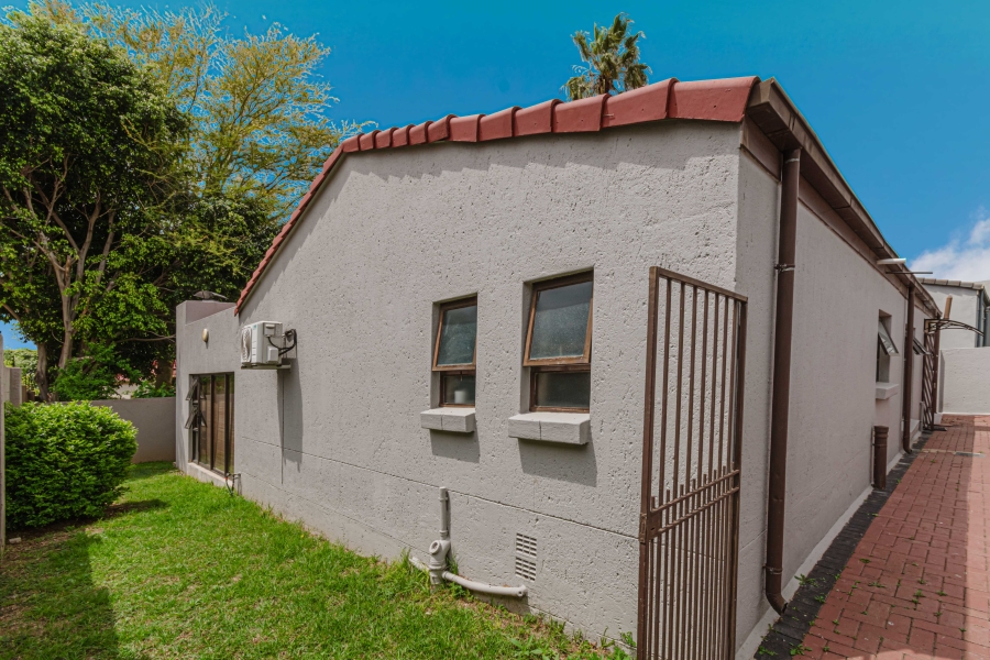 3 Bedroom Property for Sale in Lonehill Gauteng