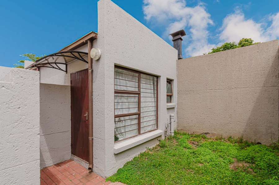 3 Bedroom Property for Sale in Lonehill Gauteng