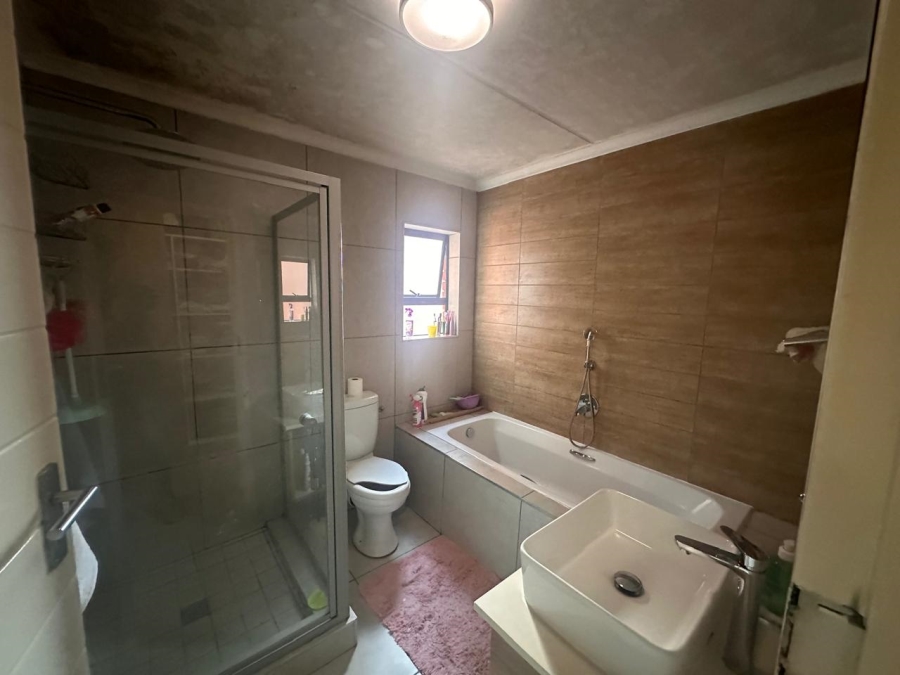 2 Bedroom Property for Sale in Irene Gauteng