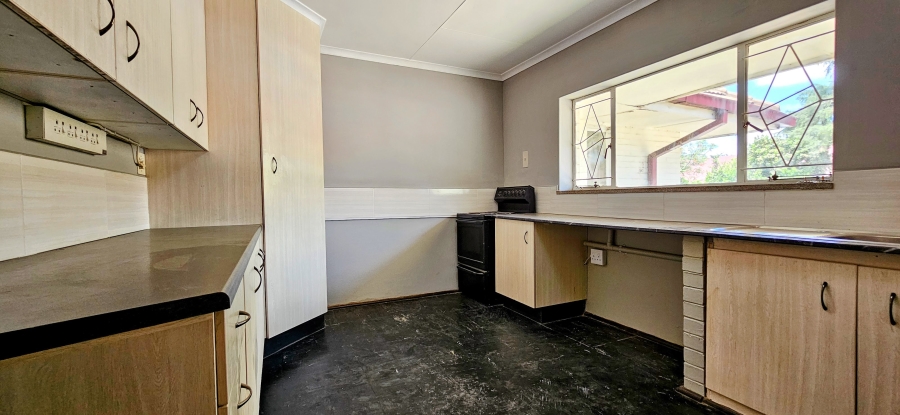 2 Bedroom Property for Sale in Three Rivers Proper Gauteng