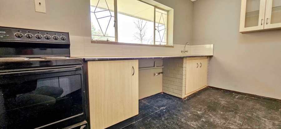 2 Bedroom Property for Sale in Three Rivers Proper Gauteng