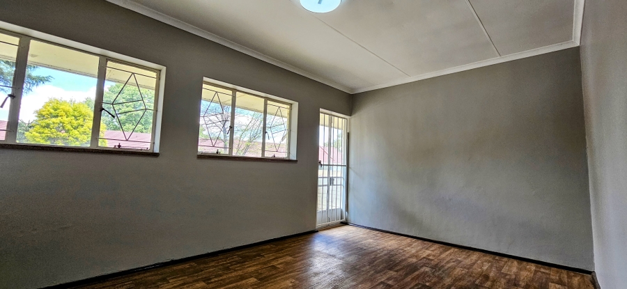 2 Bedroom Property for Sale in Three Rivers Proper Gauteng