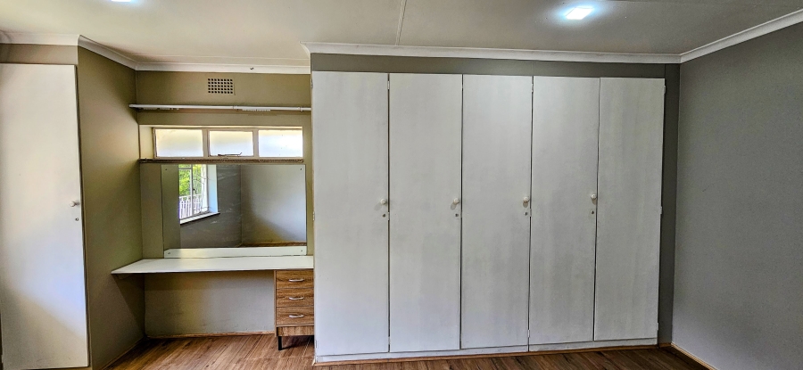 2 Bedroom Property for Sale in Three Rivers Proper Gauteng