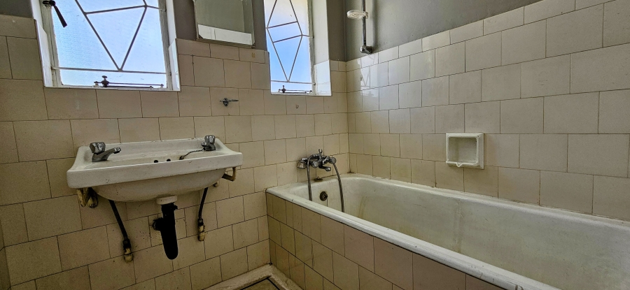 2 Bedroom Property for Sale in Three Rivers Proper Gauteng