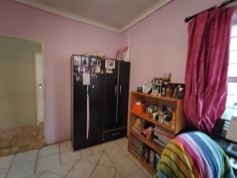4 Bedroom Property for Sale in Roodekrans Gauteng