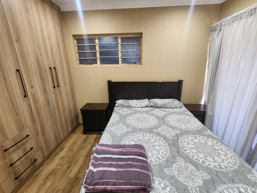 4 Bedroom Property for Sale in Roodekrans Gauteng